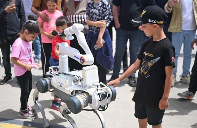 “Robot köpek” jandarma envanterine girdi