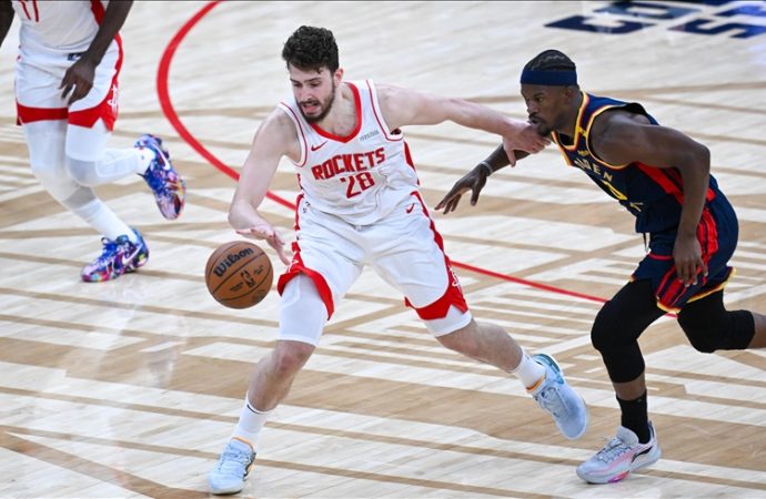 Alperen Şengün ‘double-double’ yaptı, Stephen Curry’nin takımı yenildi
