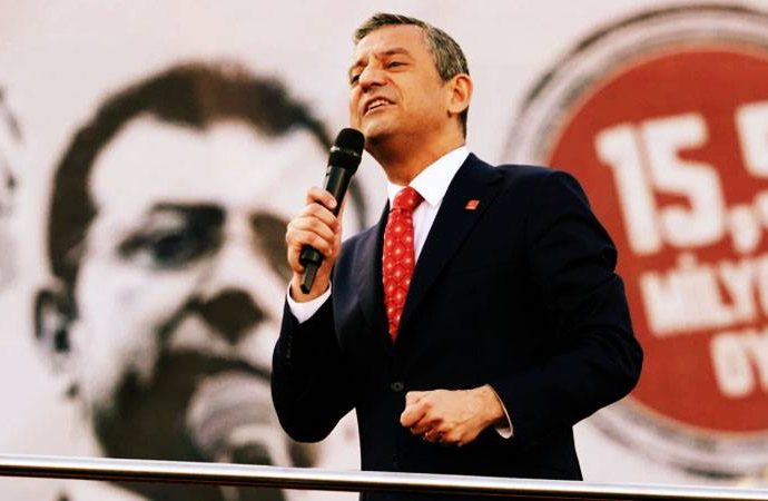 Özel ‘AKP’nin kalesi’ Konya’daydı: Darbeler bazen de savcı cübbesiyle gelir