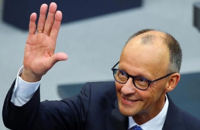 Almanya’da Friedrich Merz ilk turda başbakan seçilemedi