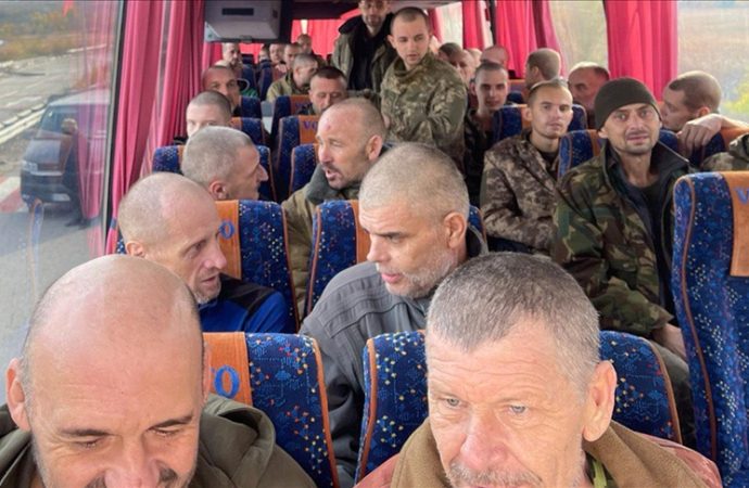 Abu Dabi aracı oldu, Rusya ve Ukrayna karşılıklı 205 esir askeri daha takas etti