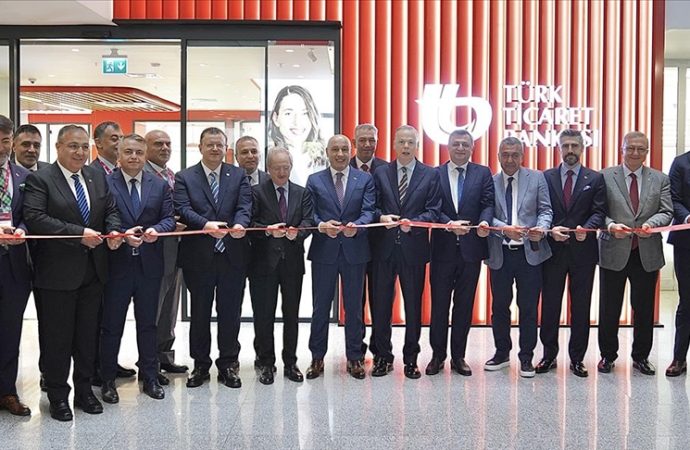 Türk Ticaret Bankası yeniden faaliyette