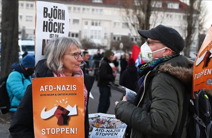 Almanya’da ‘AfD yabancı düşmanı ve İslam karşıtı’ diyen gizli belge sızdırıldı