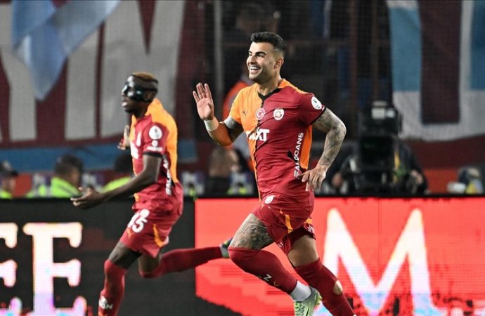 Galatasaray’ın şampiyonluğa bir puanı kaldı