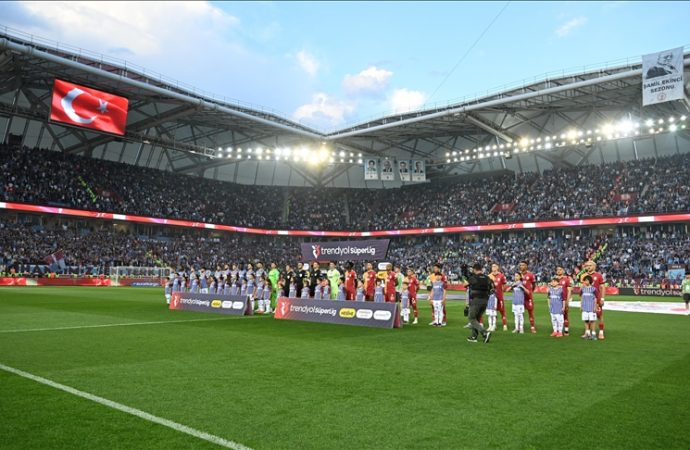 Trabzonspor ile Galatasaray Türkiye Kupası’nda 29 sezon sonra finalde