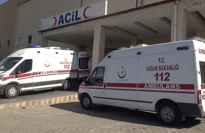 Şanlıurfa’da öğretmen taşıyan minibüsler  çarpıştı: 28 yaralı var
