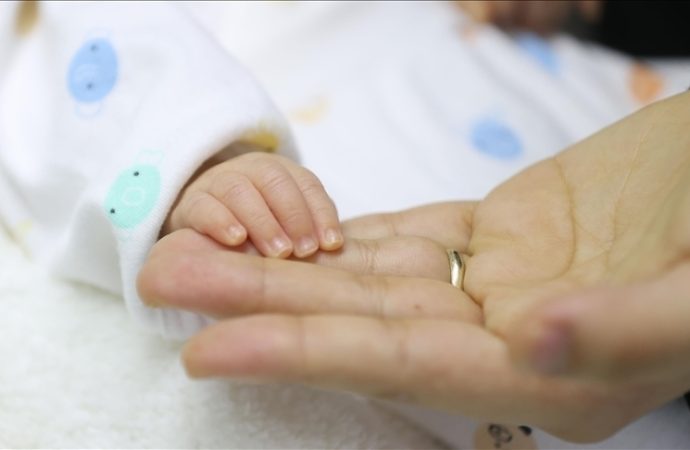 Kadın başına doğurganlık 1,48’e kadar düştü: Aile Yılı ilan etmekle, çok çocuğu teşvik etmekle bitecek gibi değil!