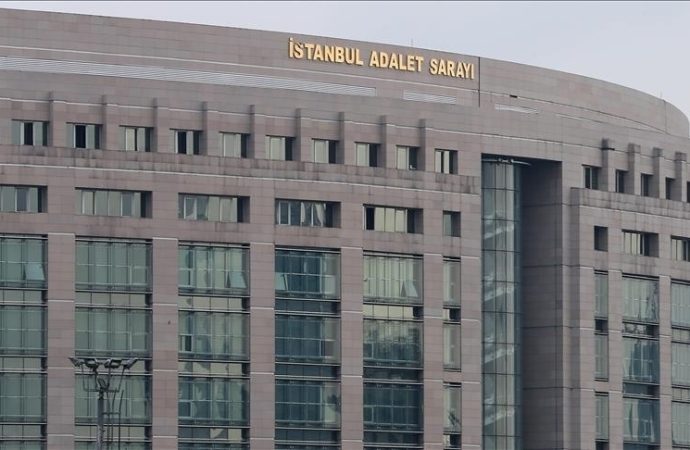 Gazeteci Yılmaz Özdil hakkında soruşturma