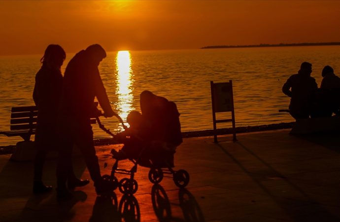 Ortalama orada bile düştü: Aileler Şırnak’ta zar zor üç çocuk yapmış