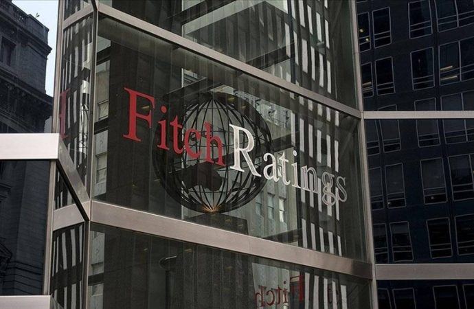 Fitch Türk bankalarını uyardı: Refinansman riskleri artabilir