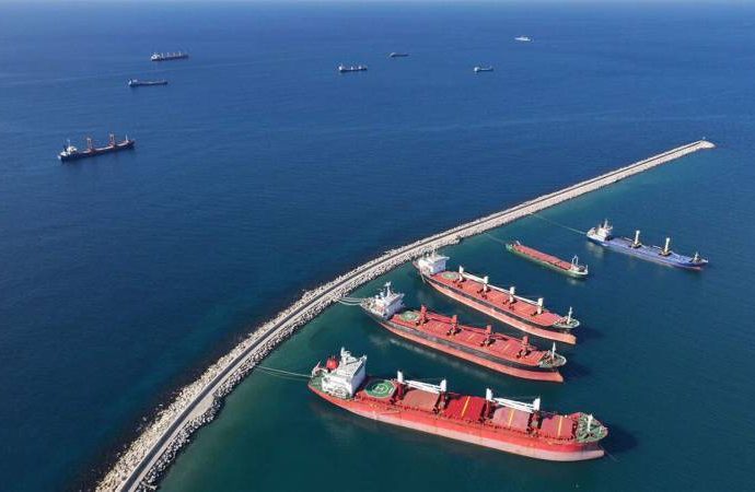 Yaptırımların kalkmasından sonra ilk anlaşma: Suriye’nin Tartus Limanı için 800 milyon dolara anlaşıldı