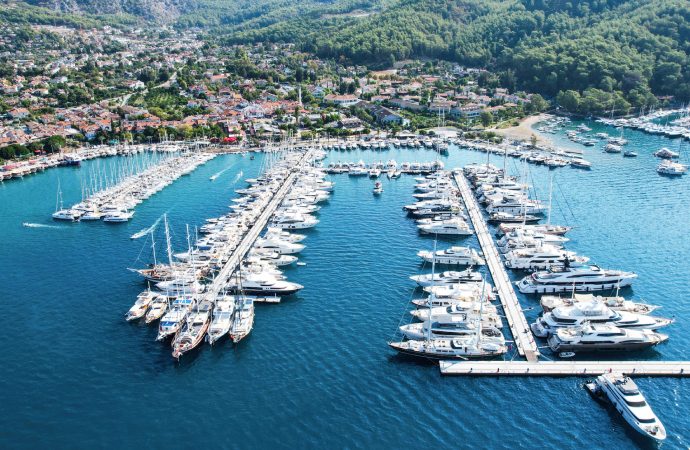 Göcek koylarında kaplumbağalar için müzik yasağı var