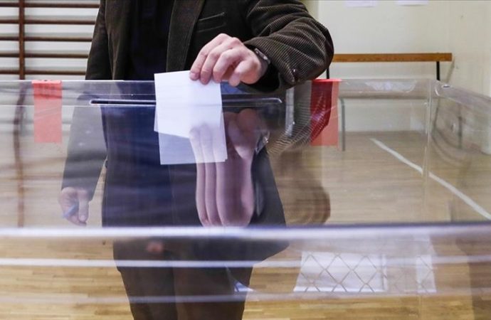 Polonya’da cumhurbaşkanı seçimi var: Bu kez AB dostu aday şanslı