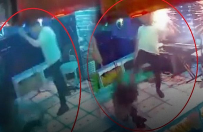 Sahneye çıktı, canına kıydı