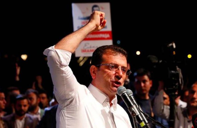 İmamoğlu: Tarih sizi ‘faize karşıymış gibi görünen en büyük faizciler’ olarak yazacak