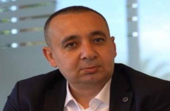 Sığınmacı Hakları Platformu üyesi Taha Elgazi eşiyle birlikte gözaltına alındı