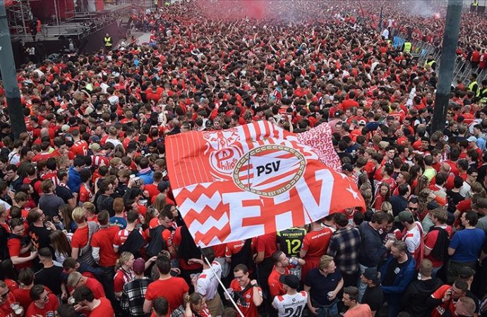Hollanda’da şampiyon PSV