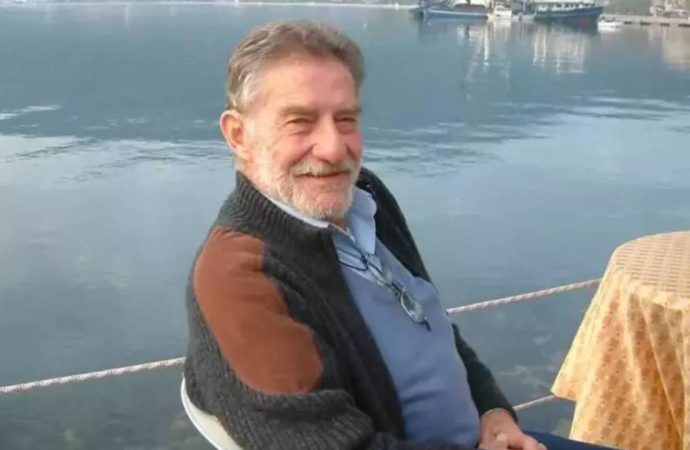 Ahmet Mekin düştü, kalçasını kırdı