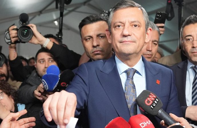 Abdülkadir Selvi de doğruladı: CHP birinci parti
