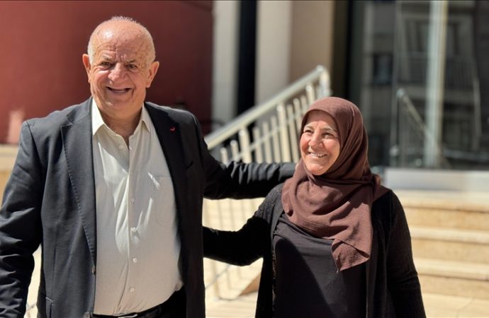 Beynine pıhtı atmış, Danca konuşmaya başlamıştı, Türkçeyi hatırladı
