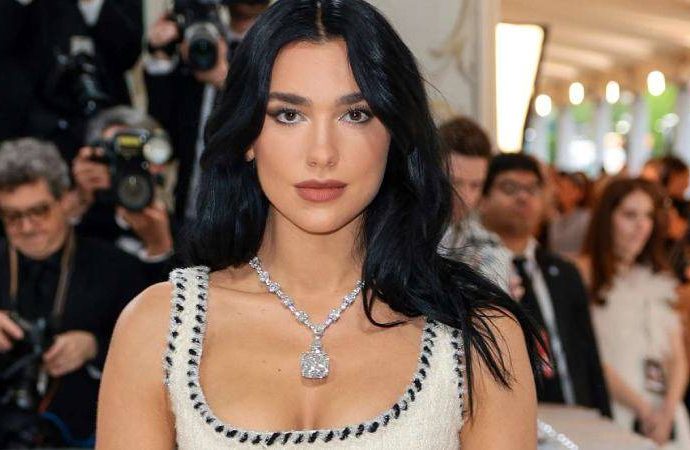 Taraftar kutlamalar için istemişti; Dua Lipa Galatasaray’dan servet istedi