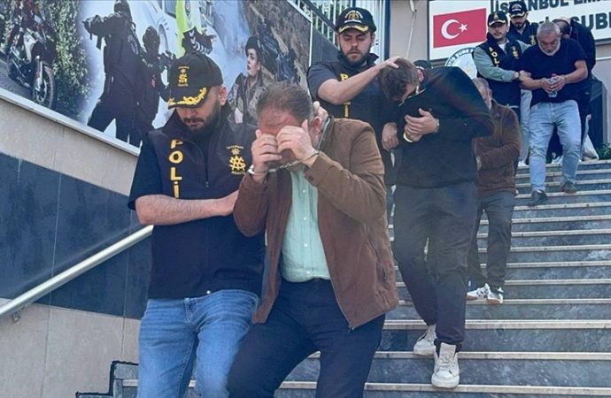 ‘Change’ araçları kusursuz raporu çıkartıp satıyorlardı: Dokuz şüpheli yakalandı
