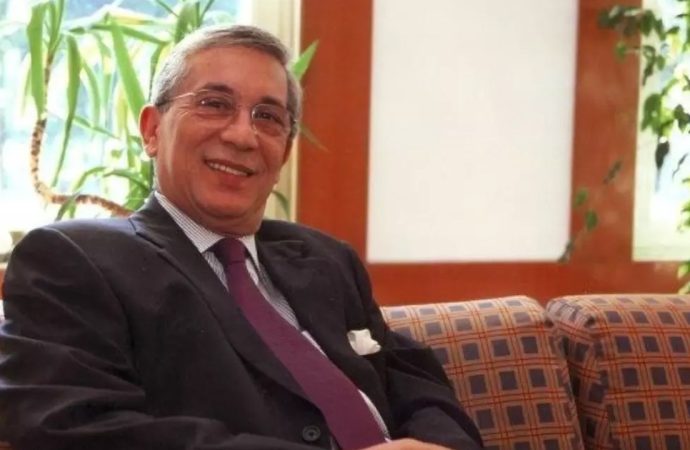 Eski Merkez Bankası Başkanı Rüşdü Saracoğlu hayatını kaybetti