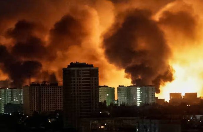 Rusya’dan Kiev’e büyük İHA saldırısı: 15 yaralı