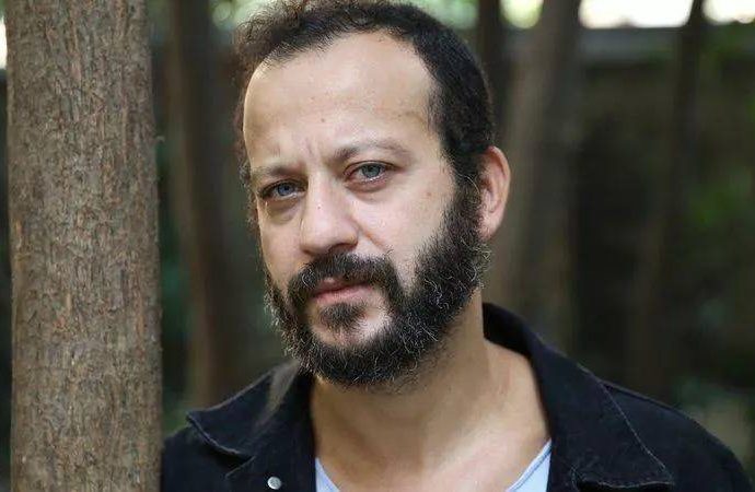 Rıza Kocaoğlu ameliyat oldu: Hastaneden fotoğraf paylaştı