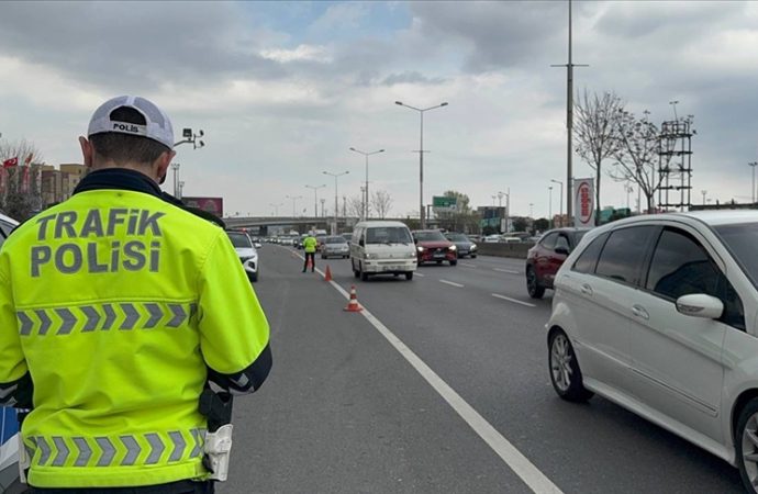 İstanbullular kapalı yollara dikkat: Galatasaray’ın şampiyonluk kutlaması var
