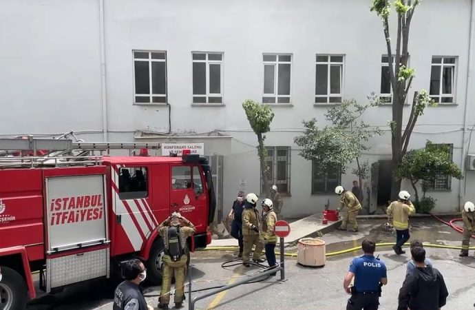 İstanbul’da devlet hastanesinde yangın