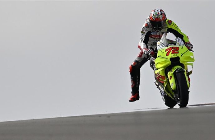MotoGP Büyük Britanya Grand Prix’sini Marco Bezzecchi kazandı