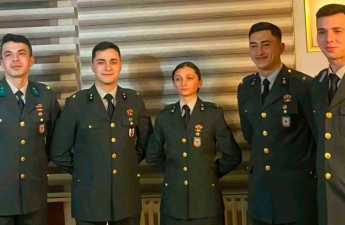 İhraç edilen dört teğmen Ankara Büyükşehir Belediyesi’nde işe başladı