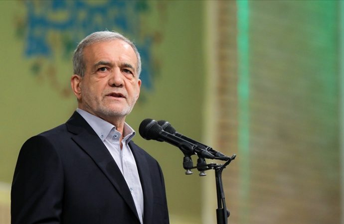 İran Cumhurbaşkanının yaptırım tepkisi: Açlıktan ölecek değiliz ya