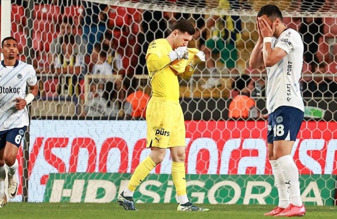 Fenerbahçe küme düşen Hatayspor’a yenildi, Mourinho “Hedefimiz kalmadı, ondan” dedi