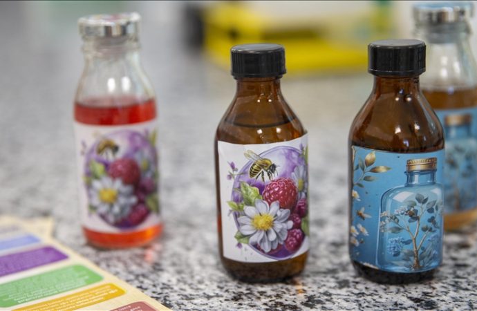 Borlu biberiyeli ağız gargarası yaptılar