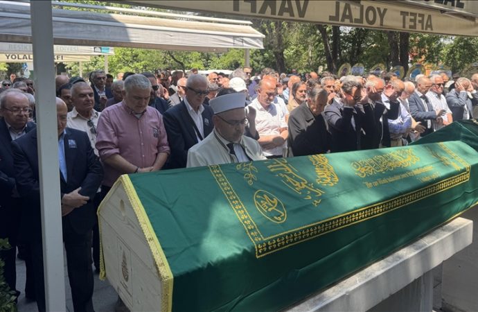 Karikatürist ve ressam Haslet Soyöz son yolculuğuna uğurlandı
