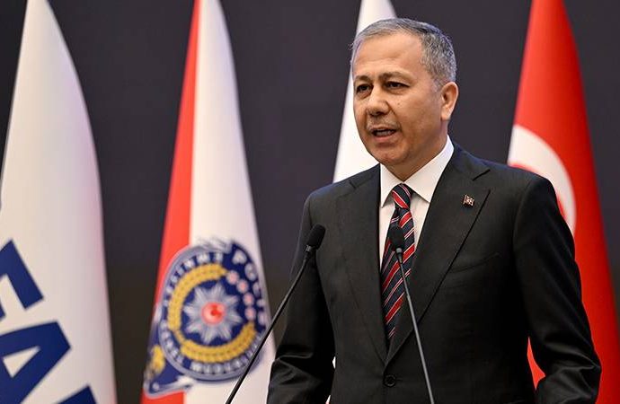 Trafikte makas atanın ehliyeti elinden alınacak!
