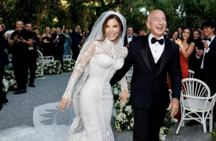 Jeff Bezos’un Aşk Lansmanı