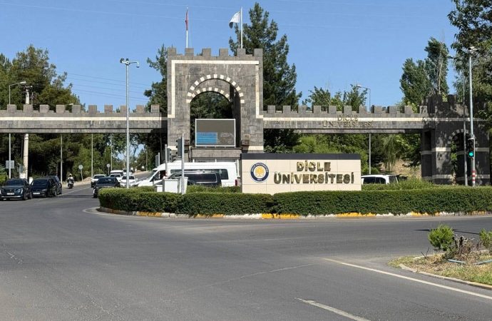 Acı intihar notu araştırma görevlisine soruşturma başlattı