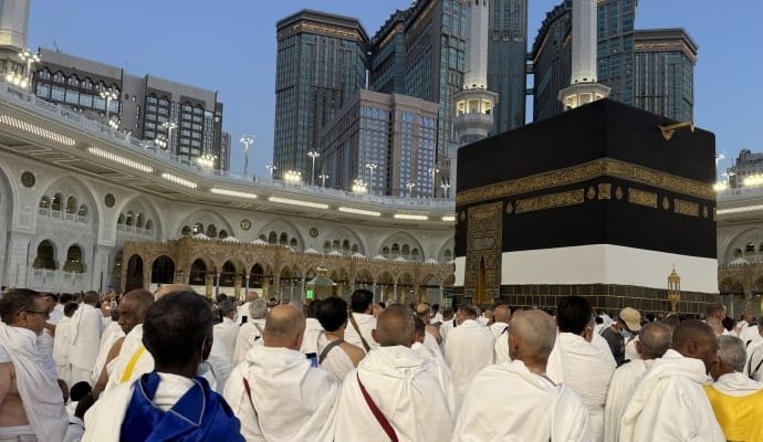 Suudi Arabistan 76 bin ‘kaçak hacı’ yakaladı