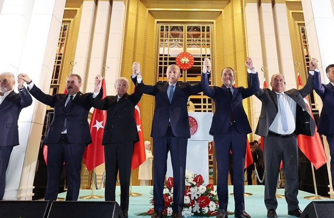 2023 seçiminde ortaktılar: MHP BBP’ye, AK Parti de YRP’ye bayramda kapıları kapattı