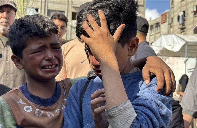 İsrail yine yardım isteyen Gazzelilere ateş açtı: 27 kişi hayatını kaybetti