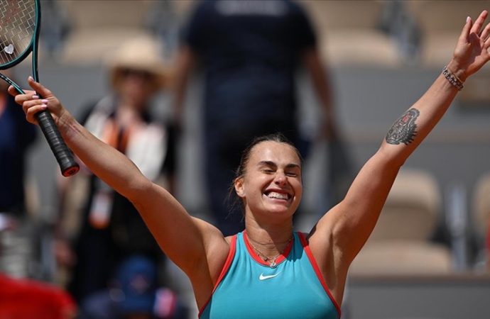 Fransa Açık’ta Sabalenka yarı finale yükseldi