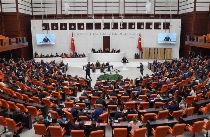 10. Yargı Paketi TBMM Genel Kurulunda kabul edildi