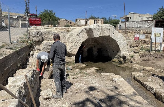 Perre Antik Kenti’ndeki Roma Çeşmesi orijinal yapısına kavuşuyor