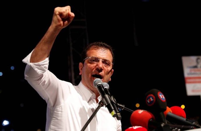 İmamoğlu: Yargılanmıyoruz, esir tutuluyoruz