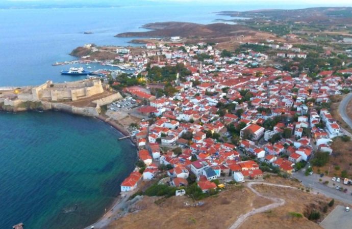 Bayramda Bozcaada’ya büyük araç alınmayacak