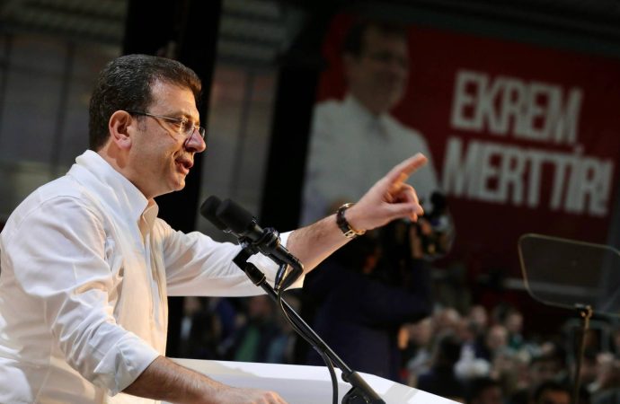 İmamoğlu: Ya adalet ya sefalet!
