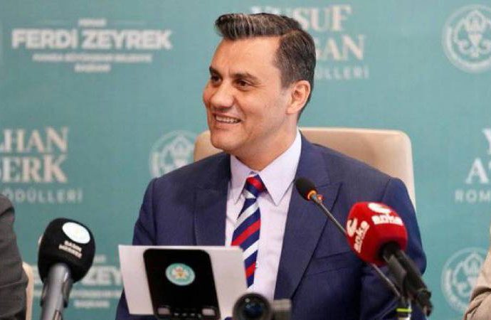 Manisa Büyükşehir Belediye Başkanı Ferdi Zeyrek’i evinin havuzunu tamir edeyim derken elektrik çarptı, şimdi bir mucize bekleniyor